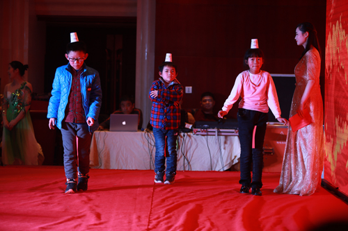 大禹漢光2018年“同心同行，共創(chuàng)未來(lái)”主題年會(huì)圓滿成功