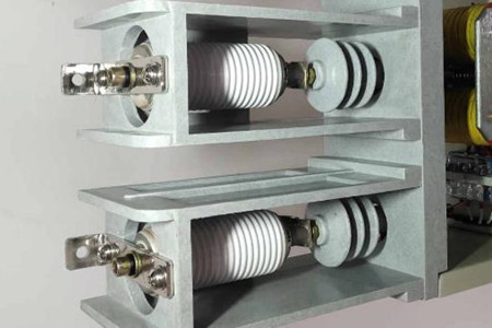 如何降低真空滅弧室的采購價(jià)格？小編為大家支招！