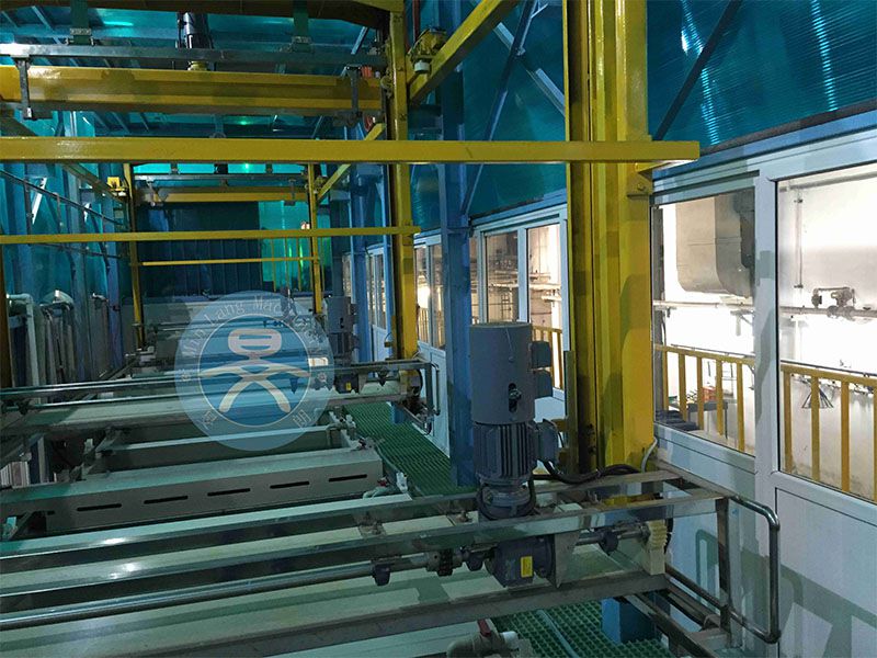 龍門行車電泳生產(chǎn)線